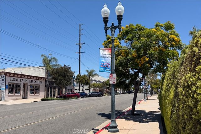 25038 Eshelman Avenue, Lomita, CA 90717