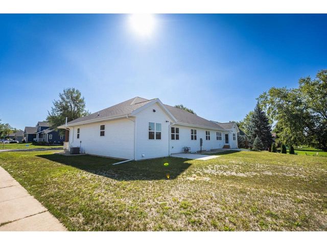 1127 Parkview Street, Cottage Grove, WI 53527