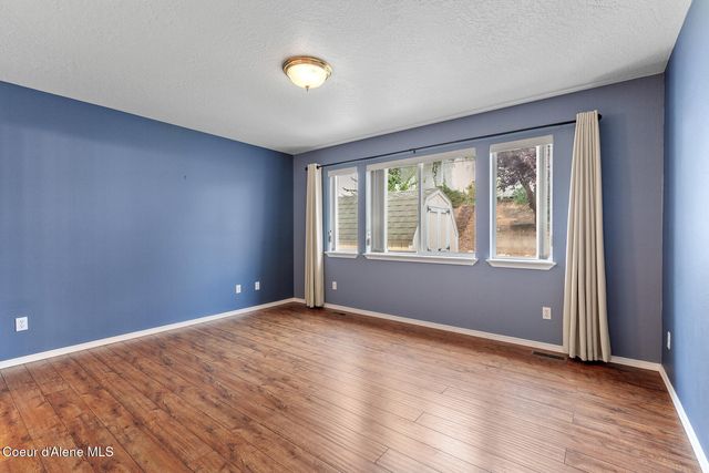 701 E Kokanee Dr, Post Falls, ID 83854