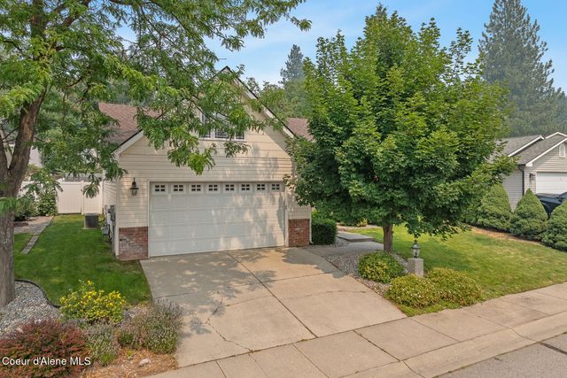 701 E Kokanee Dr, Post Falls, ID 83854