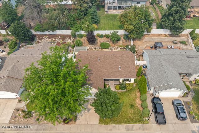 701 E Kokanee Dr, Post Falls, ID 83854