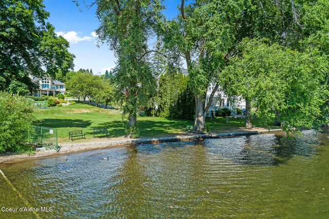 701 E Kokanee Dr, Post Falls, ID 83854