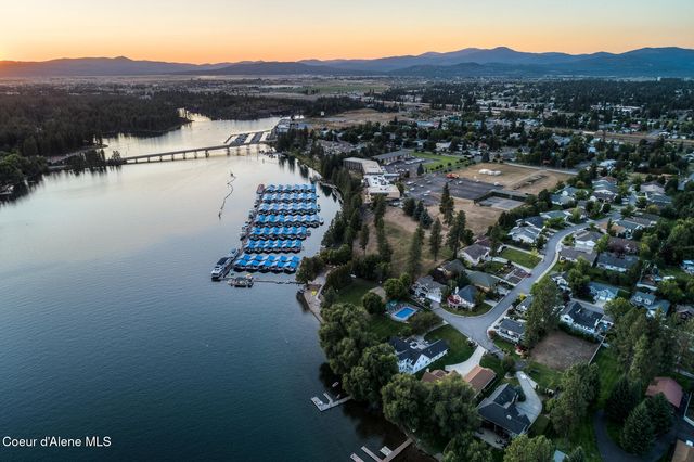 701 E Kokanee Dr, Post Falls, ID 83854