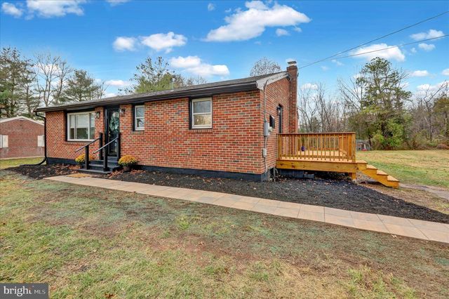 56 MONOCACY RD, Birdsboro, PA 19508