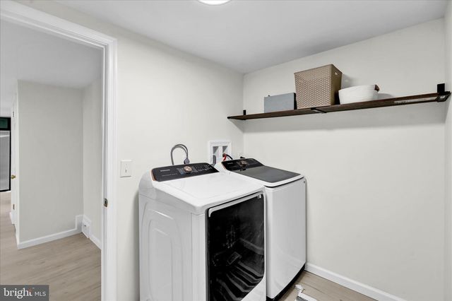 56 MONOCACY RD, Birdsboro, PA 19508