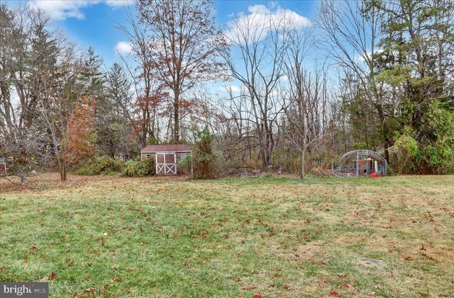 56 MONOCACY RD, Birdsboro, PA 19508