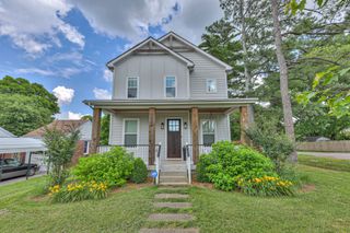 3104 Southlake Dr, Nashville, TN 37211