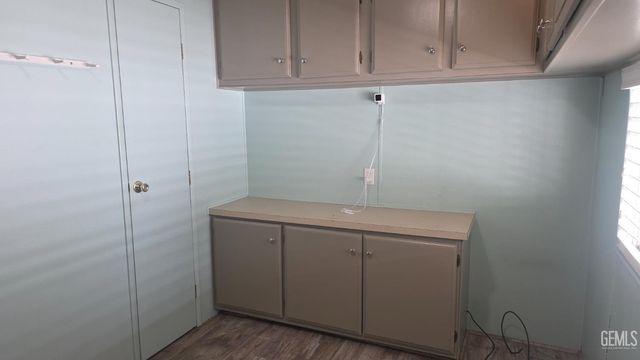 181 Sousa Lane, Bakersfield, CA 93308