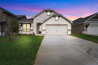 3529 Helena Street, Gainesville, TX 76240