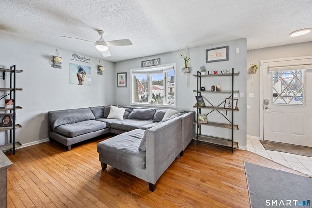 16 Sorensen Road, West Haven, CT 06516