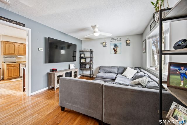 16 Sorensen Road, West Haven, CT 06516