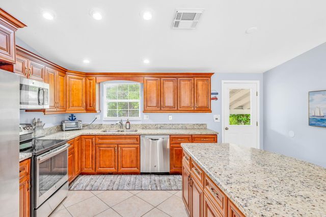 57485 Gibson Street, Marathon, FL 33050