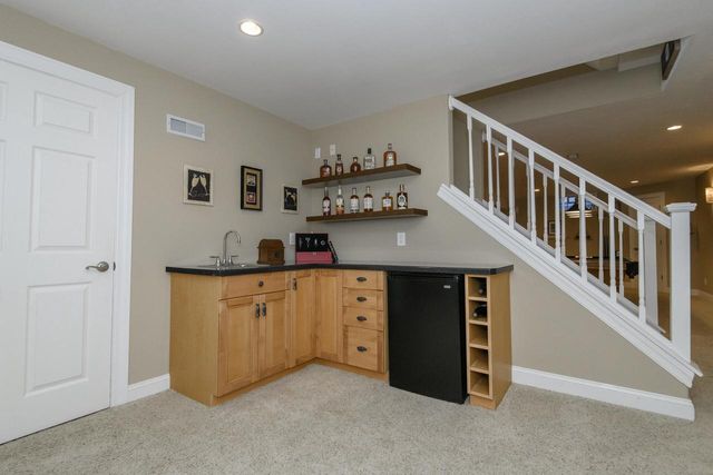 587 Cottonwood LANE, Grafton, WI 53024
