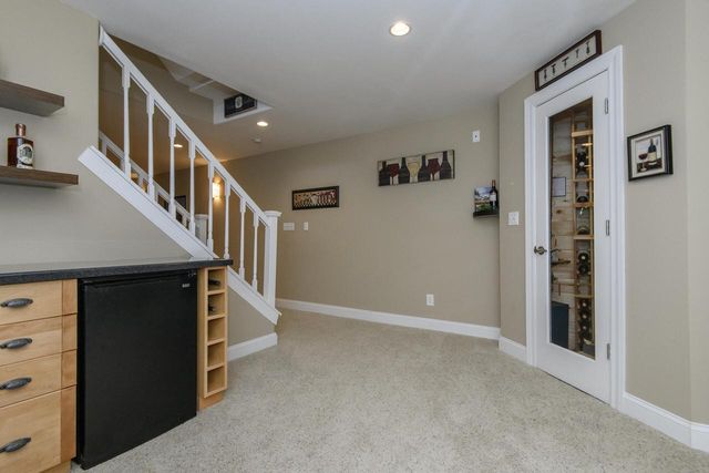 587 Cottonwood LANE, Grafton, WI 53024