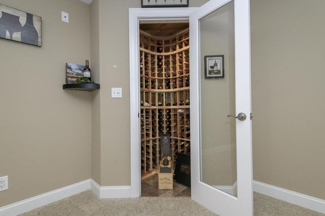 587 Cottonwood LANE, Grafton, WI 53024