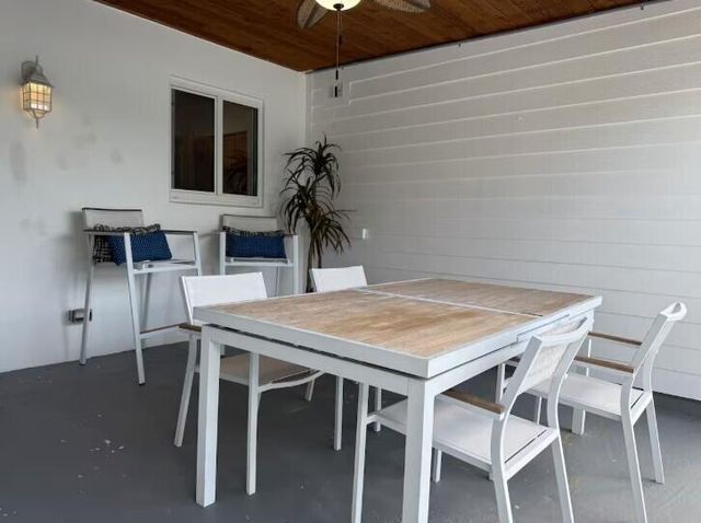 516 E Whitney Drive, Jupiter, FL 33458