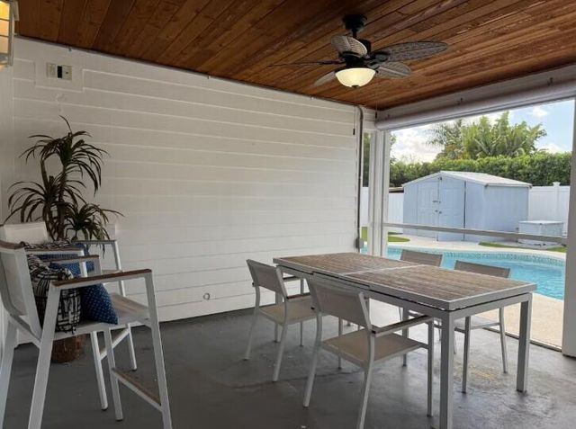 516 E Whitney Drive, Jupiter, FL 33458