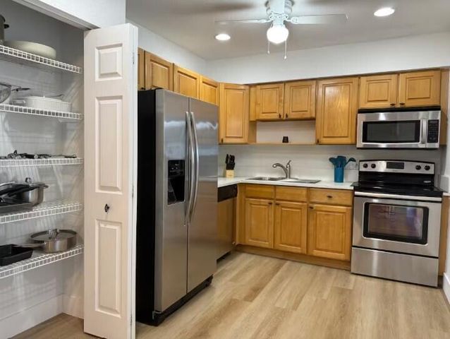 516 E Whitney Drive, Jupiter, FL 33458