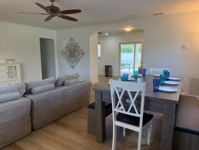 516 E Whitney Drive, Jupiter, FL 33458