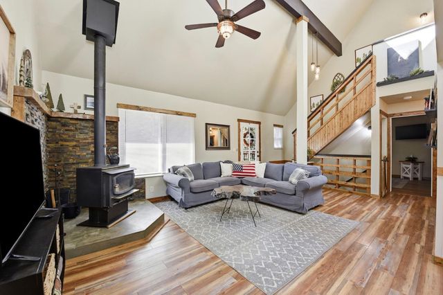 4388 Lakeridge Dr, Pollock Pines, CA 95726