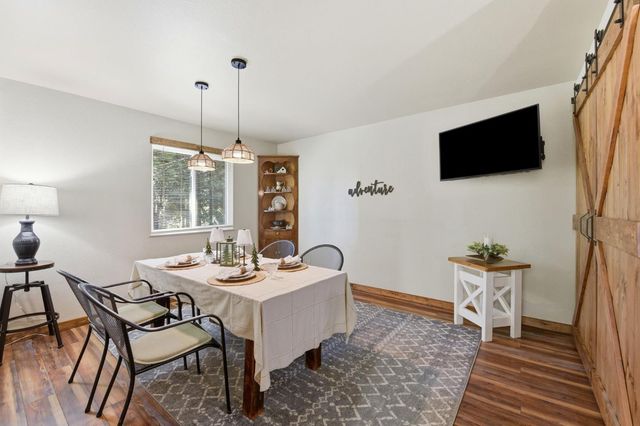 4388 Lakeridge Dr, Pollock Pines, CA 95726