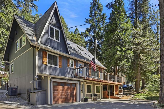 4388 Lakeridge Dr, Pollock Pines, CA 95726