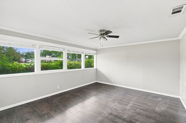 1444 Oaklawn Drive, Corsicana, TX 75110