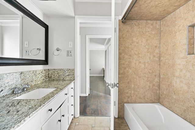 1444 Oaklawn Drive, Corsicana, TX 75110