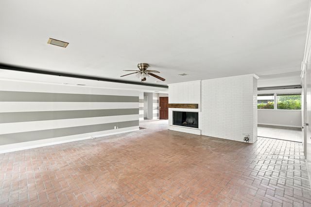 1444 Oaklawn Drive, Corsicana, TX 75110
