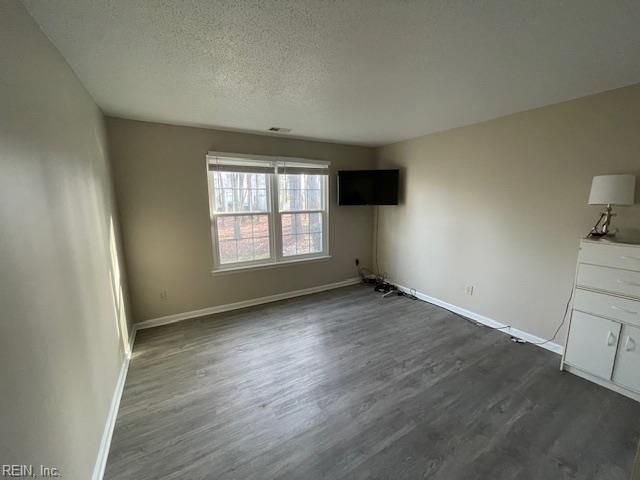 720 Inlet Quay Apt A, Chesapeake, VA 23320