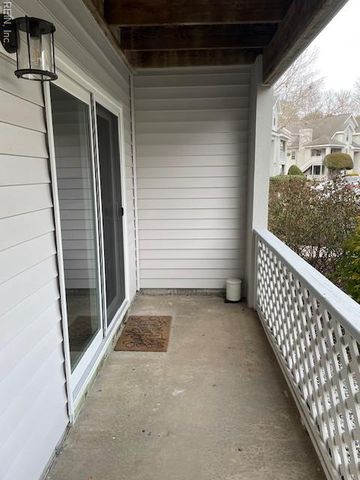 720 Inlet Quay Apt A, Chesapeake, VA 23320