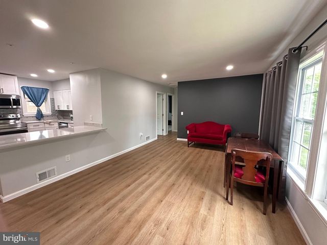 6407 85TH AVE, New Carrollton, MD 20784