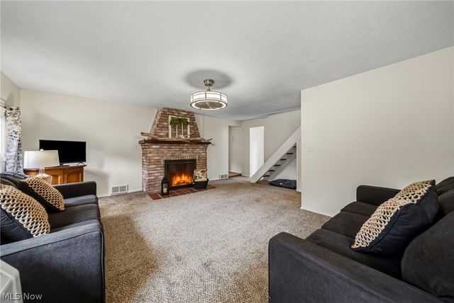 1588 Yale Avenue, Madison, OH 44057