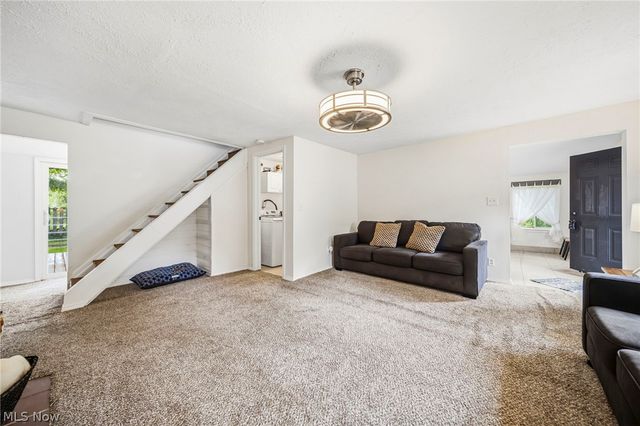 1588 Yale Avenue, Madison, OH 44057