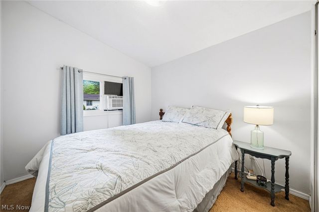 1588 Yale Avenue, Madison, OH 44057