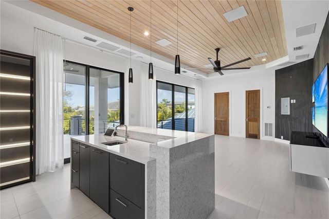 1808 FLOWER DRIVE, Sarasota, FL 34239