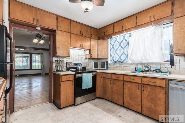 1565 NW Main Street, Blackfoot, ID 83221