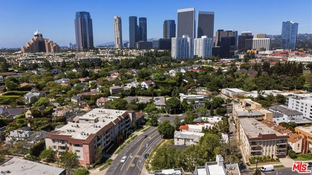 1167 Roxbury Drive 203, Los Angeles, CA 90035