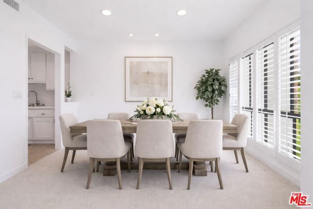 1167 Roxbury Drive 203, Los Angeles, CA 90035