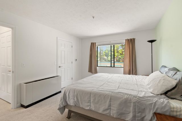 10 Kellogg Rd Ste 233, Essex Junction, VT 05452