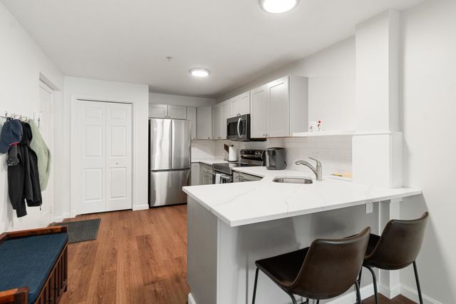 10 Kellogg Rd Ste 233, Essex Junction, VT 05452