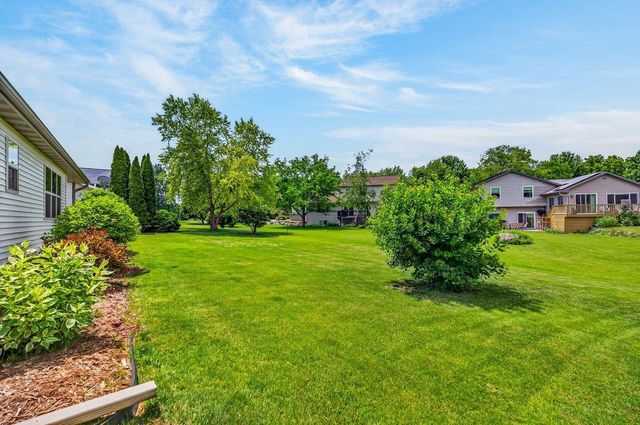 973 Baneberry Drive, Sun Prairie, WI 53590