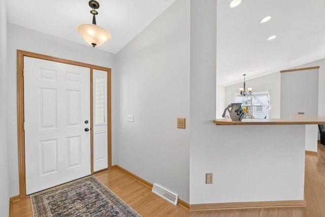 973 Baneberry Drive, Sun Prairie, WI 53590