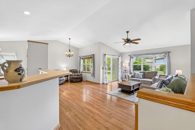 973 Baneberry Drive, Sun Prairie, WI 53590