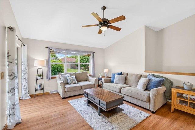 973 Baneberry Drive, Sun Prairie, WI 53590