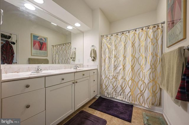 16244 EDGEWATER DR, Milton, DE 19968