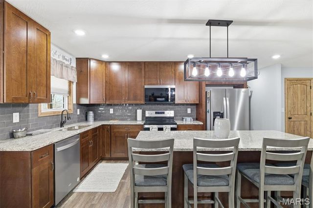 183 M- Sunshine Avenue, Cabool, MO 65689