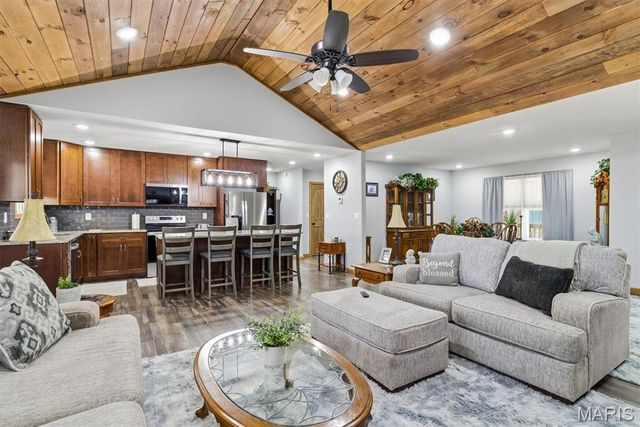 183 M- Sunshine Avenue, Cabool, MO 65689