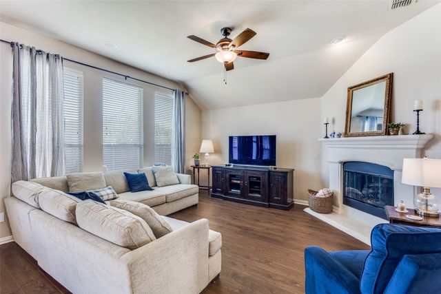 3233 Horizons Drive, Little Elm, TX 75068