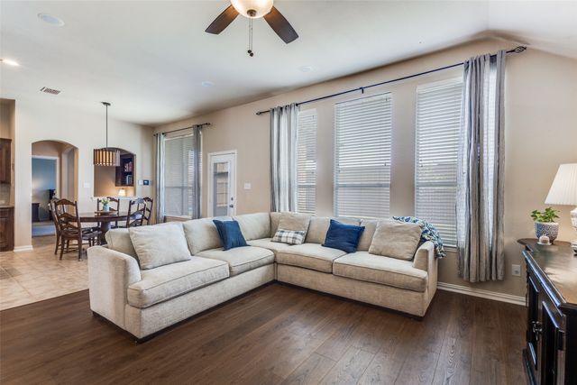 3233 Horizons Drive, Little Elm, TX 75068